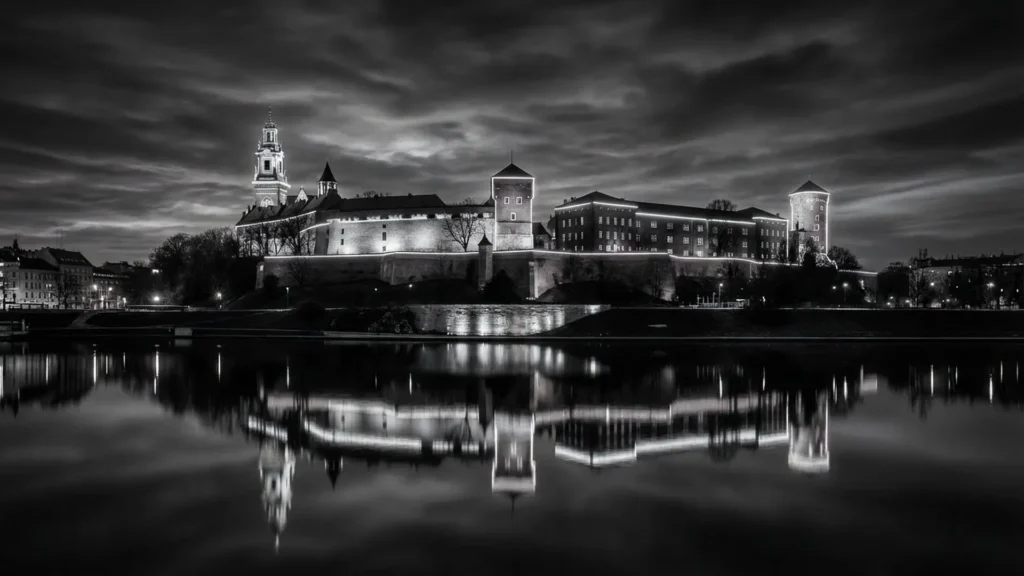 Wavel castle – Krakow Noir Collection – Metal Plate
