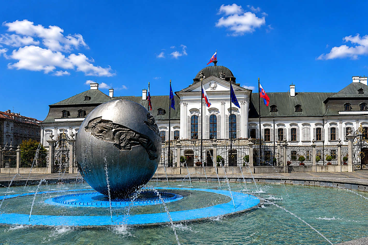 Bratislava Grassalkovich Palace & Planet of Peace Fountain Natural